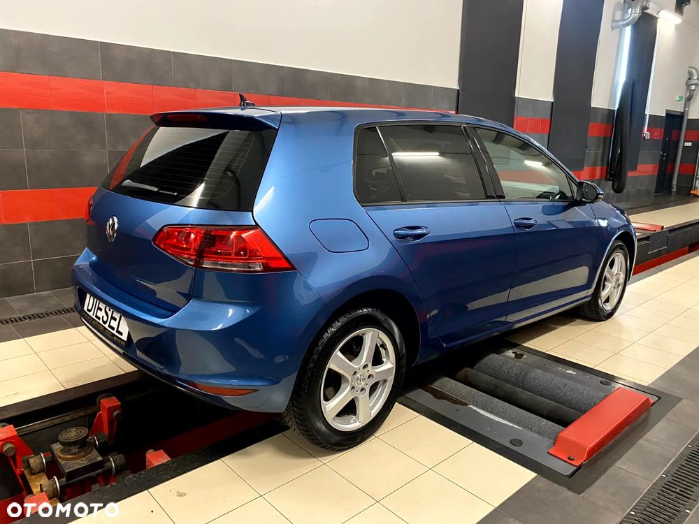 Volkswagen Golf 1.6 TDI BMT Highline - 9
