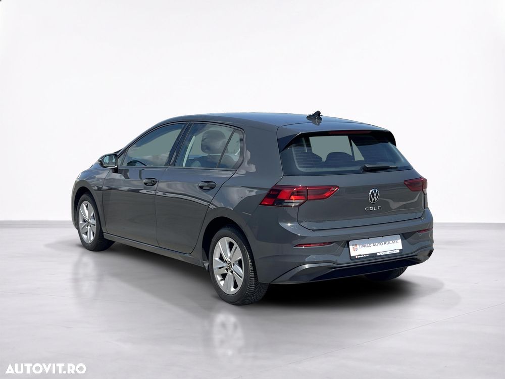 Volkswagen Golf - 4