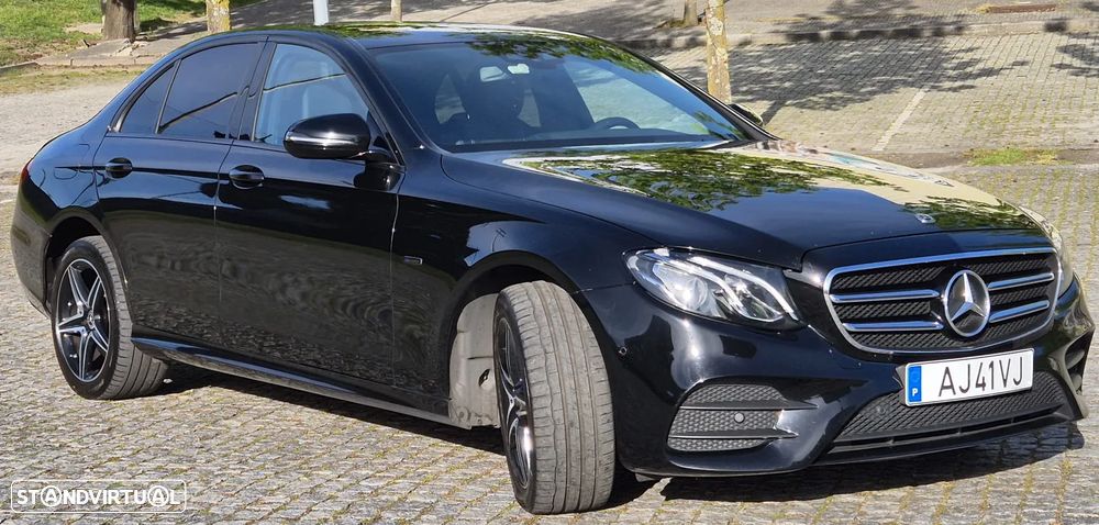 Mercedes-Benz E 300 de 9G-TRONIC AMG Line - 4