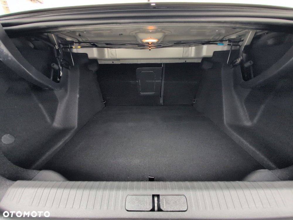 Citroën C4X 1.2 mHEV Max eDCT6 - 6