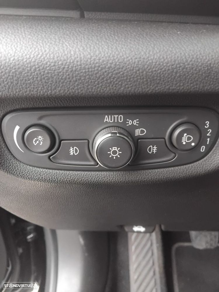 Opel Insignia Sports Tourer 1.5 D Business Edition - 15