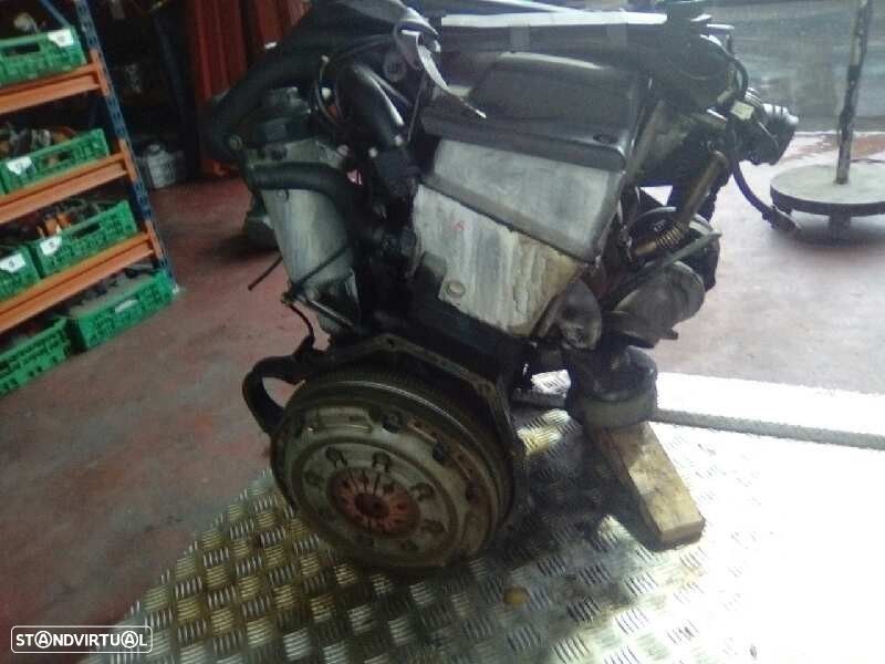 MOTOR COMPLETO MERCEDES-BENZ CLASSE C 1996 - 4