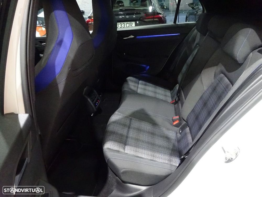 VW Golf 1.4 TSI GTE DSG - 34