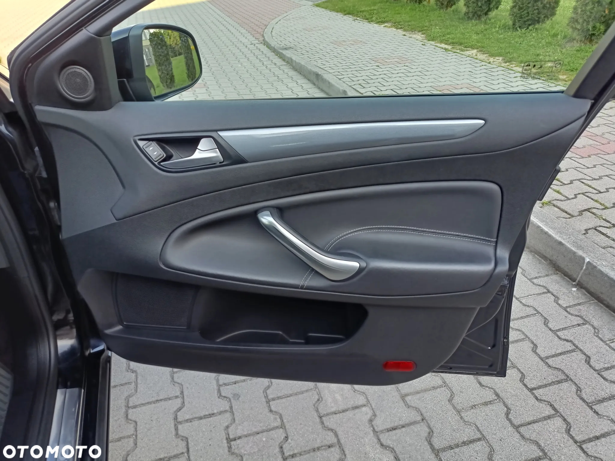 Ford Mondeo 2.0 TDCI Titanium S - 35