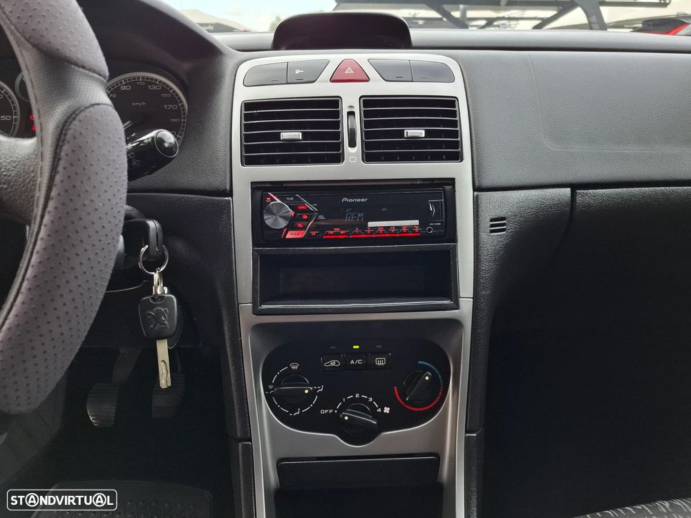 Peugeot 307 1.4 HDi XT Premium - 6