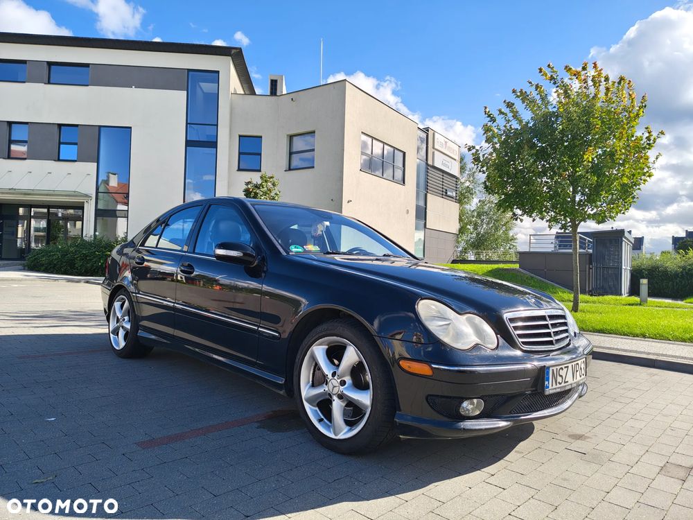 Mercedes-Benz Klasa C 230 Sport Edition - 1