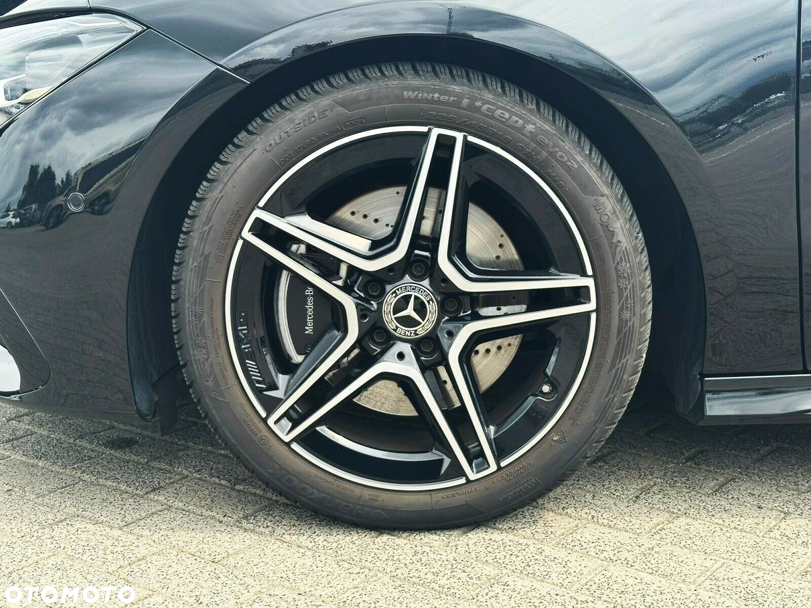 Mercedes-Benz CLA - 13
