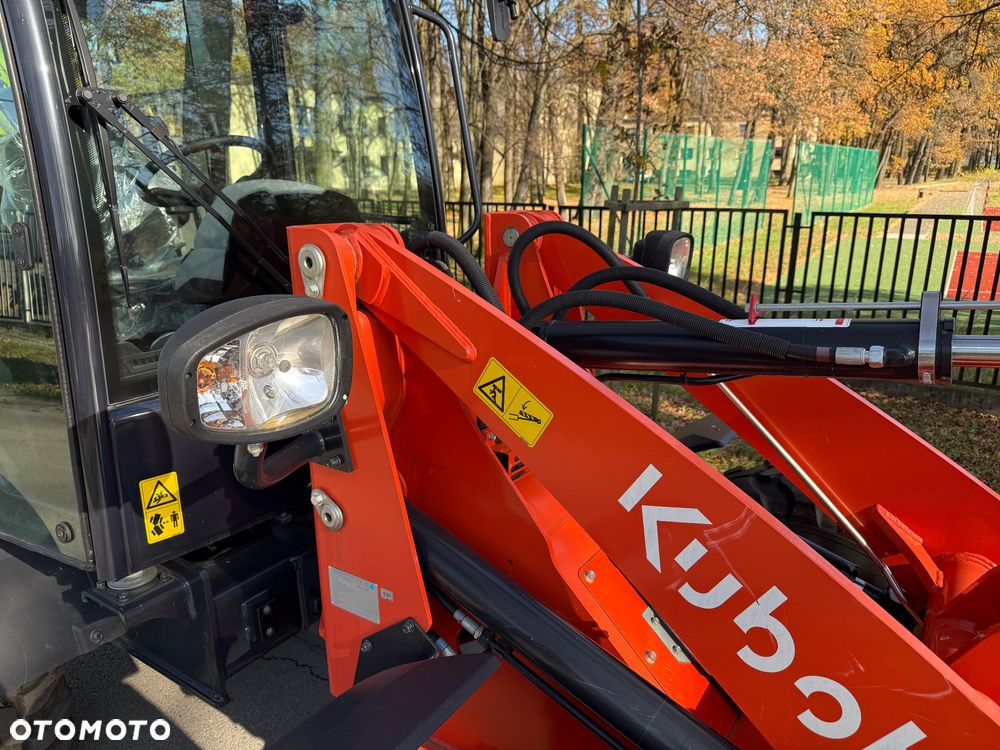 Kubota Ładowarka R070 - 13