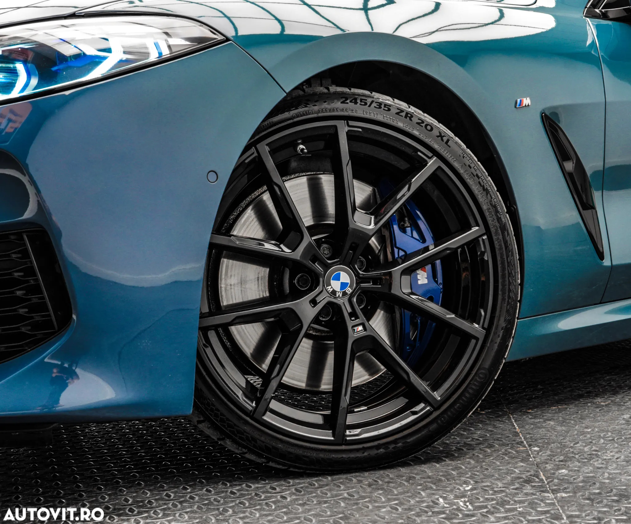 BMW M8 M850i xDrive AT - 34