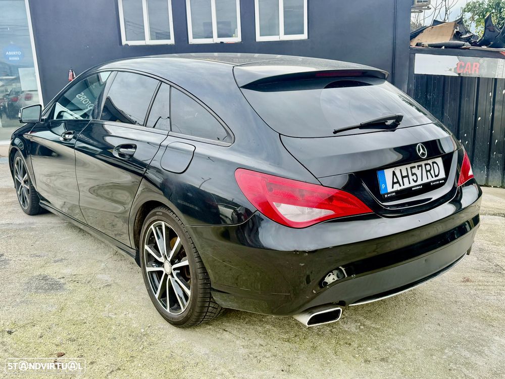 Mercedes-Benz CLA 220 d Shooting Brake AMG Line Aut. - 36