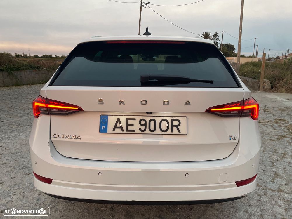 Skoda Octavia Break - 14