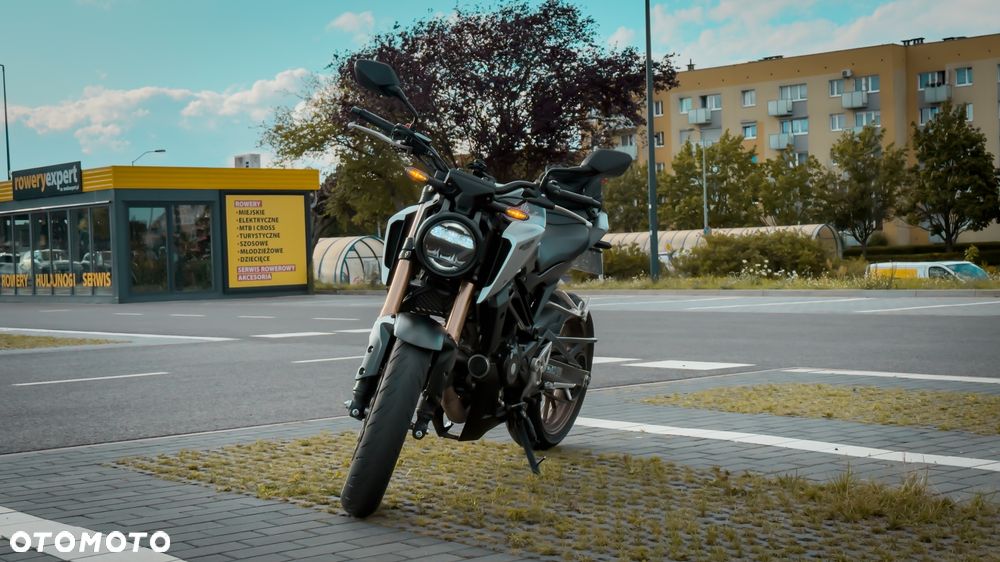 Honda CB - 7