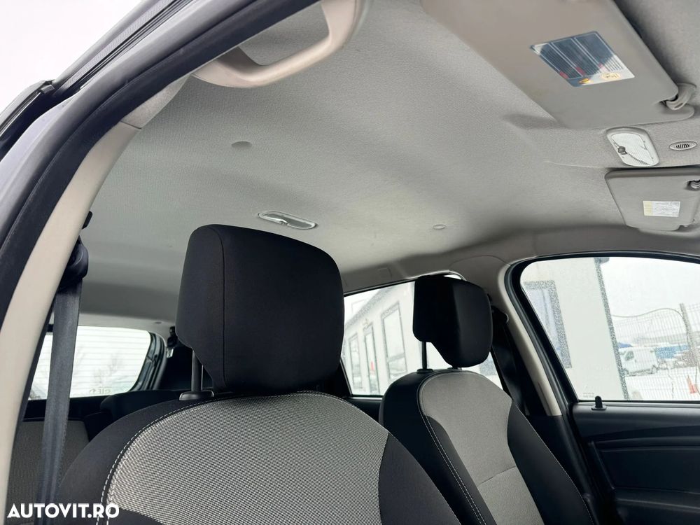 Dacia Duster dCi 90 FAP 4x2 Ambiance - 20