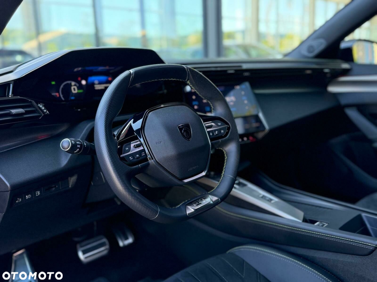 Peugeot 408 - 9