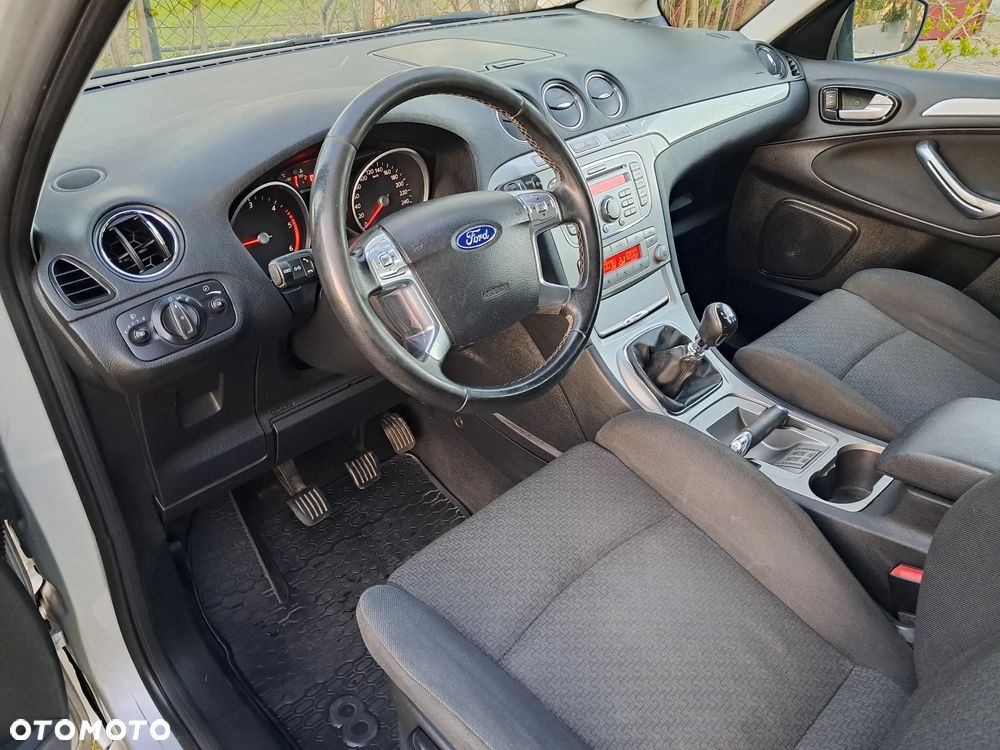 Ford S-Max 2.0 TDCi DPF Ambiente - 6