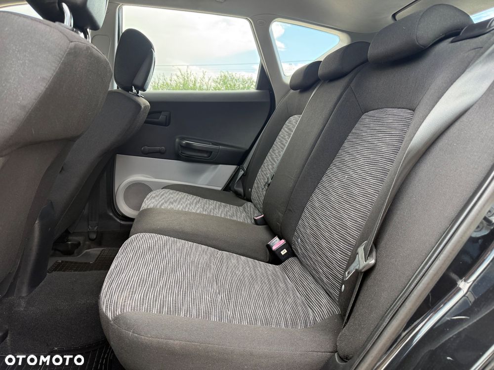 Kia Ceed 1.6 L - 30
