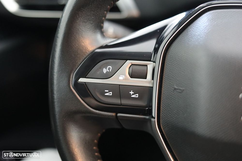 Peugeot 3008 1.5 BlueHDi Active - 12