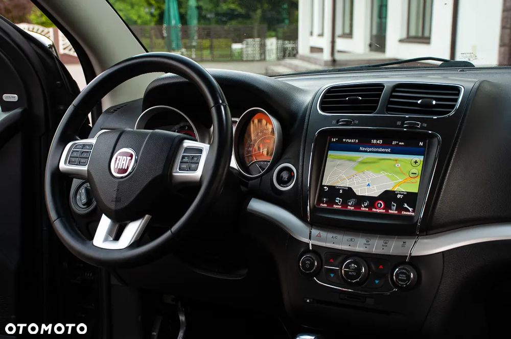 Fiat Freemont 2.0 Multijet 16V DPF Automatik Allrad Black Code - 18