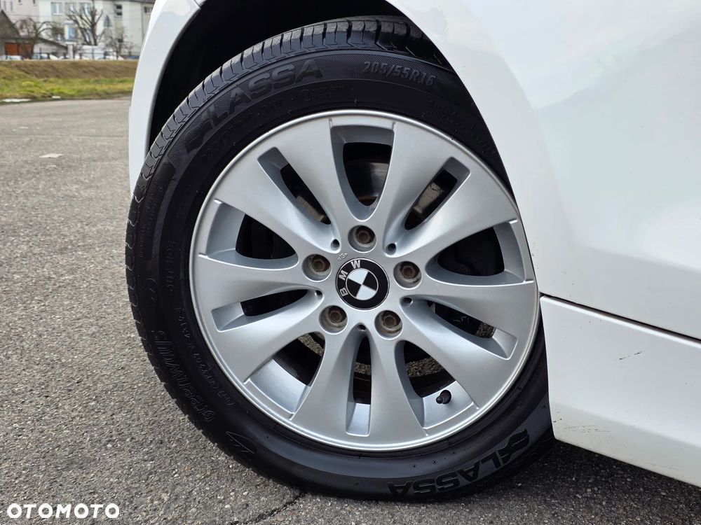 BMW Seria 1 116d DPF Edition Sport - 24