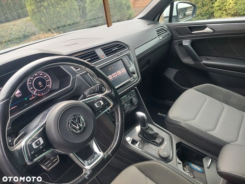 Volkswagen Tiguan 2.0 TDI SCR 4MotION DSG R-Line - 9