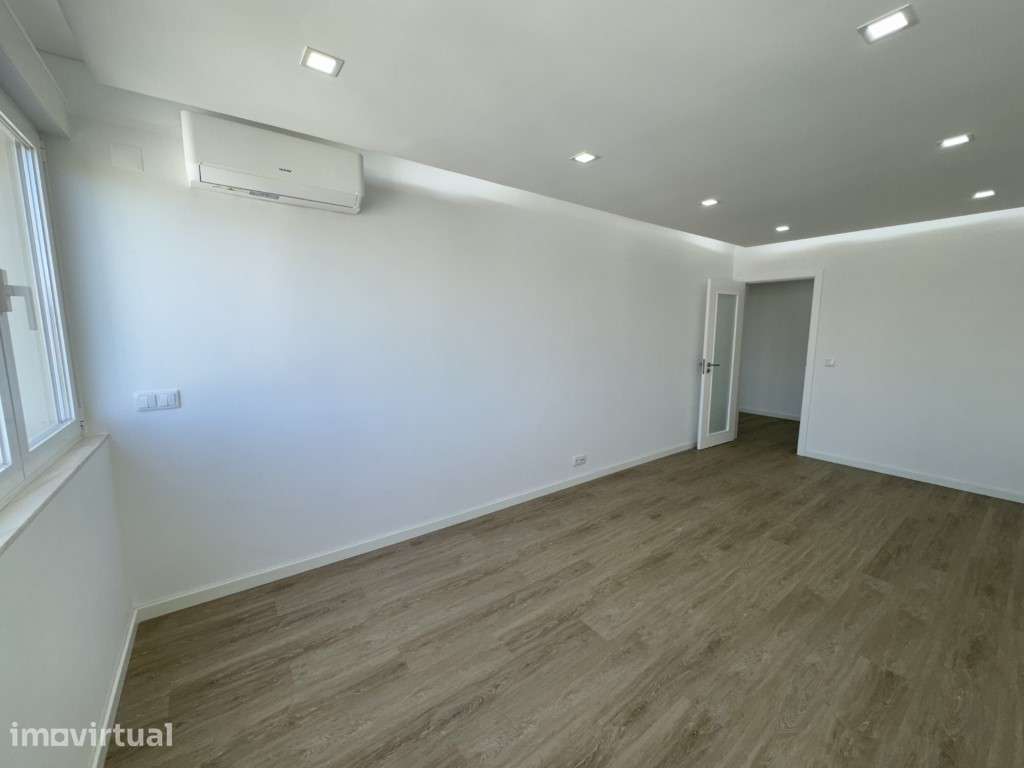 T2 Remodelado - Alfornelos - Grande imagem: 5/13