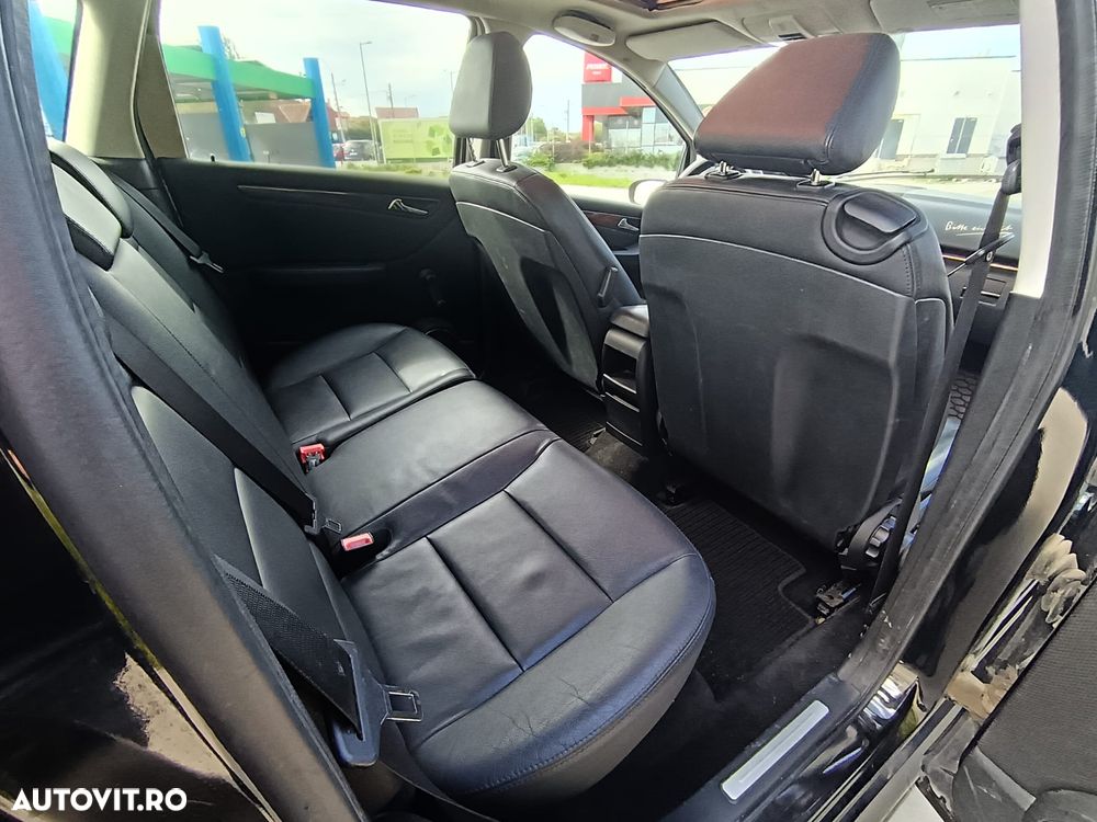 Mercedes-Benz B 200 Standard - 11