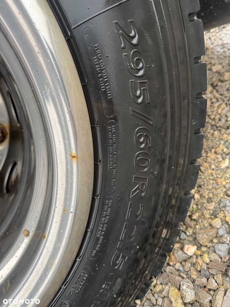 Mercedes-Benz Actros - 8