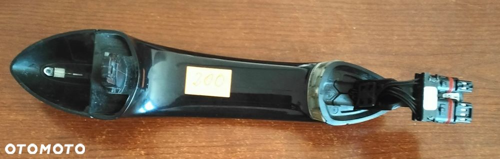 BMW F01  KLAMKA DRZWI PRAWA KEYLESS 7237210 - 2