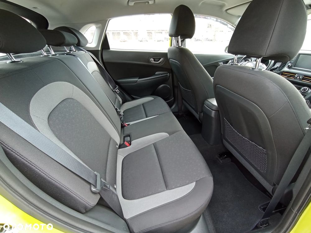Hyundai Kona - 22