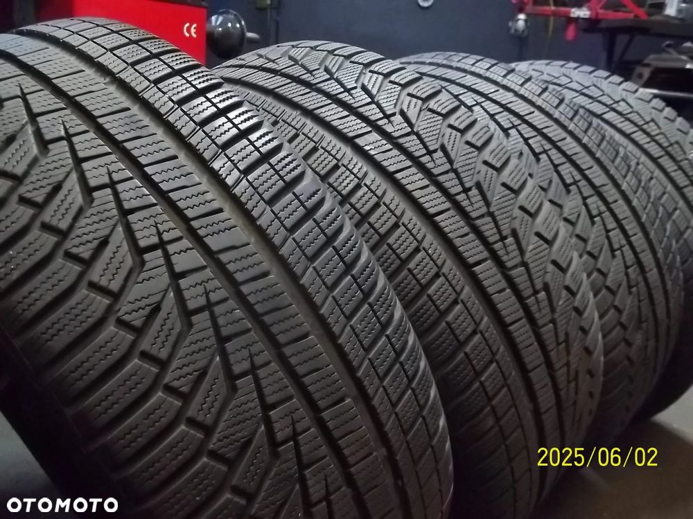 235/45 R18 HANKOOK 6mm. Poznań_Montaż - 1