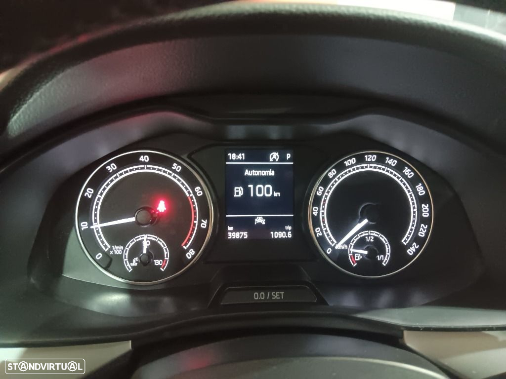 Skoda Kamiq 1.0 TSI DSG - 12
