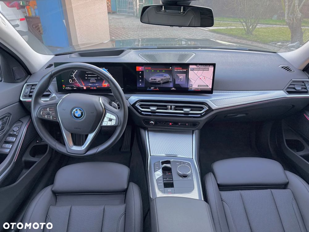 BMW Seria 3 320e xDrive Advantage - 4