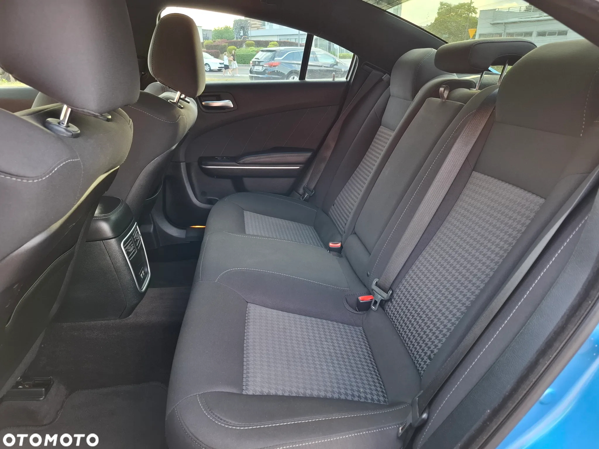 Dodge Charger 3.6 GT - 23