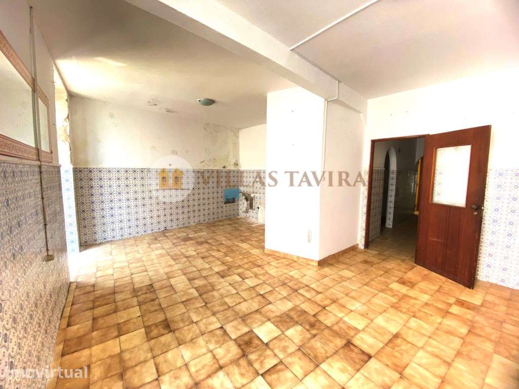 Prédio Tradicional com Dois Apartamentos no Coração de Tavira - Exc... - Grande imagem: 5/25