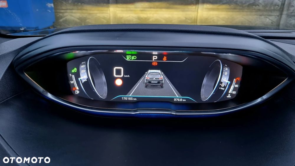 Peugeot 5008 BlueHDi 180 EAT8 GT - 23