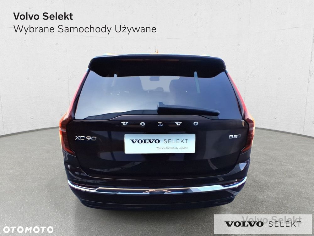 Volvo XC 90 - 8