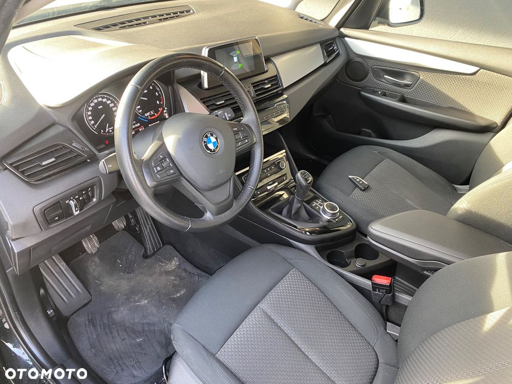 BMW Seria 2 216d Active Tourer - 5