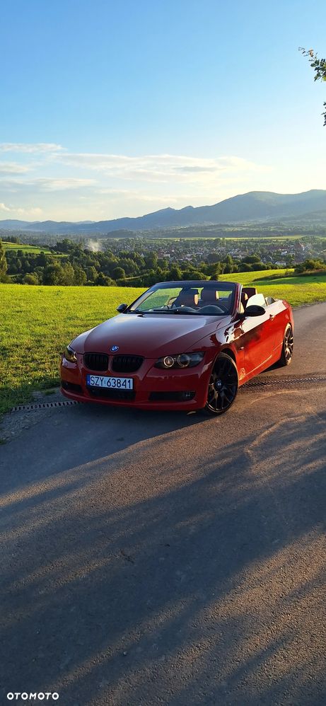 BMW Seria 3 335i Cabrio - 2