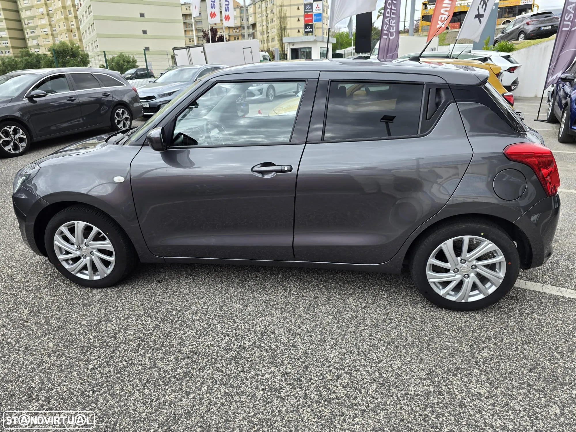 Suzuki Swift 1.2 Mild Hybrid GLE - 8