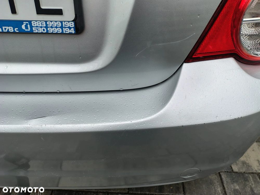 Chevrolet Aveo - 22