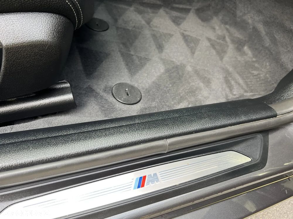 BMW Seria 3 - 36