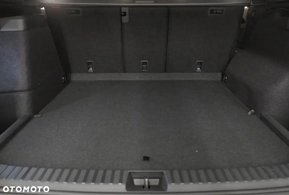 Volkswagen Tayron 1.5 TSI eHybrid PHEV 200kW R-Line Plus DSG - 14