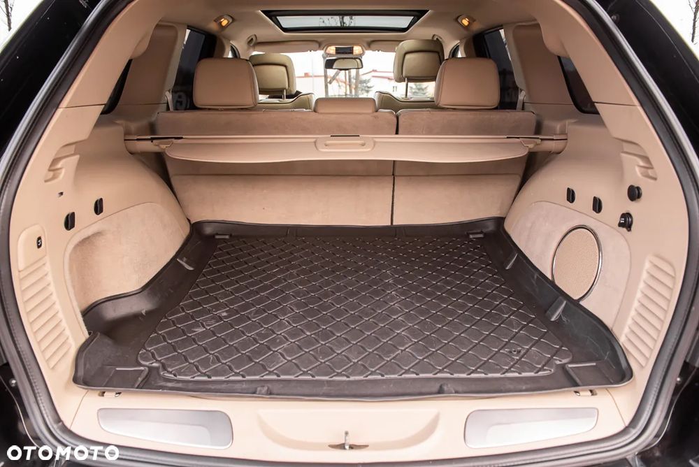 Jeep Grand Cherokee 3.0 CRD Overland Summit - 37