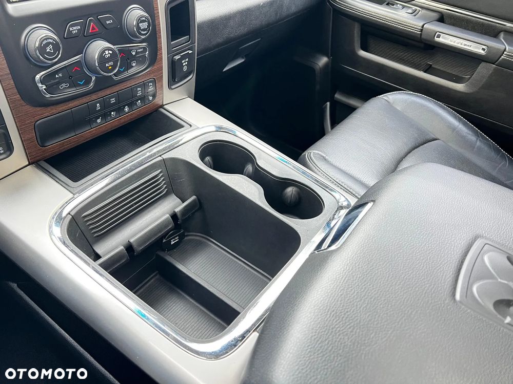 RAM 1500 Crew Cab Laramie - 34