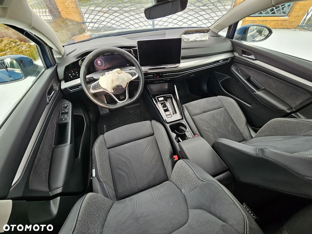 Volkswagen Golf - 12