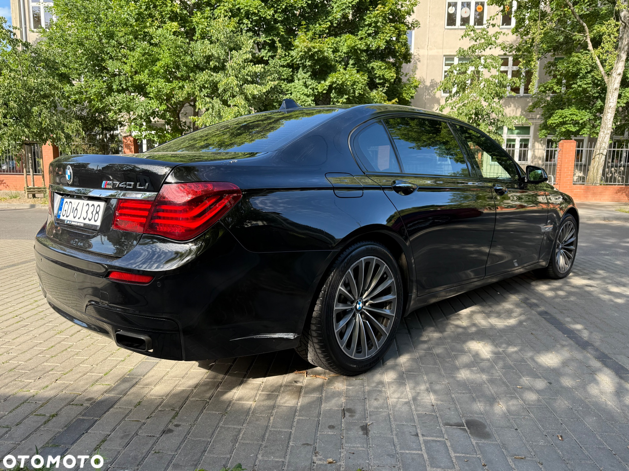 BMW Seria 7 740Li - 6