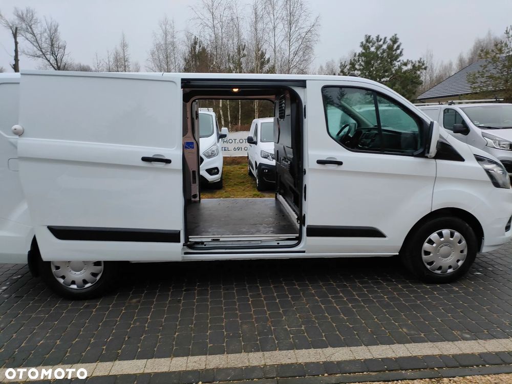 Ford TRANSIT CUSTOM 2020r 2,0 TDCI 130KM L2H1 LONG DUBEL DRZWI EURO 6 LEDY CENA BRUTTO VAT 23% - 13
