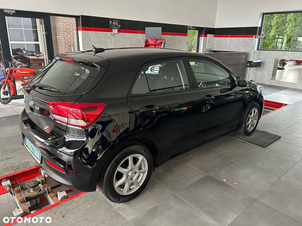 Kia Rio 1.2 L Business Line - 39