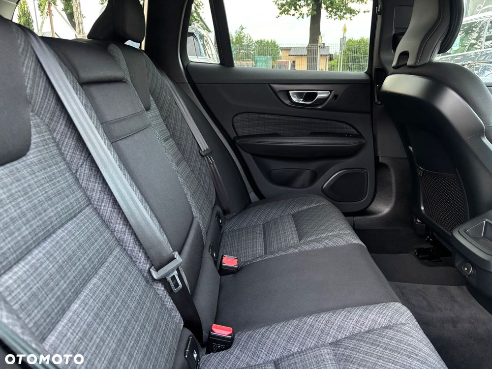 Volvo V60 B4 B Core - 26