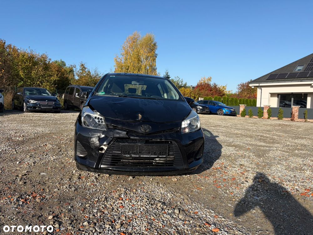 Toyota Yaris - 5